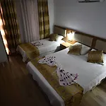 Hotel Demirci 5*