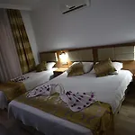 Hotel Demirci
