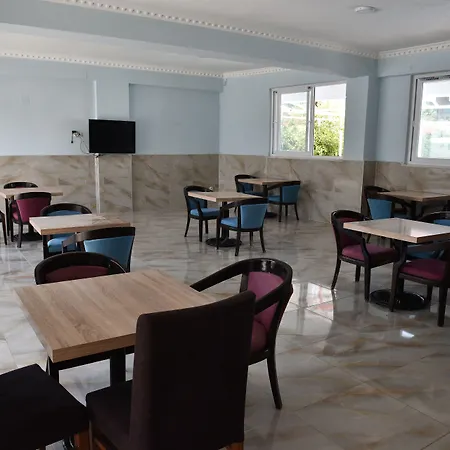 Demirci Hotell