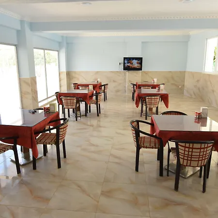 Demirci Hotell 5*