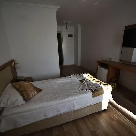 Demirci Hotell