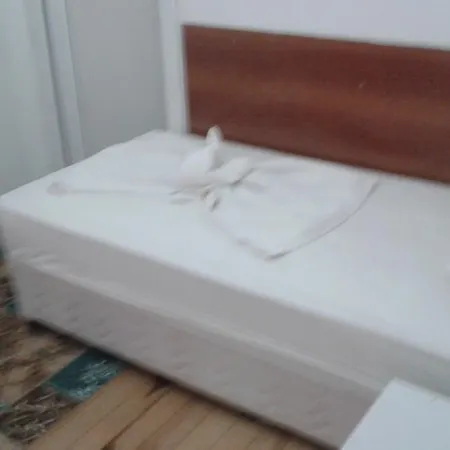 Demirci Hotell 5*