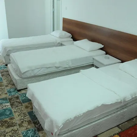 Demirci Hotell 5*