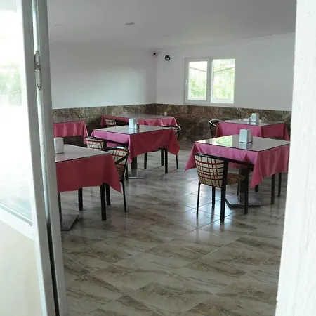 Demirci Hotell Antalya