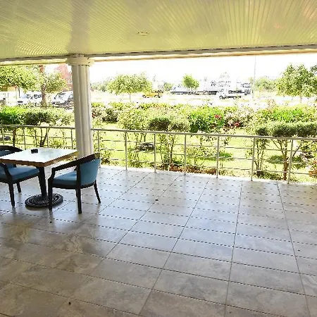 Hotell Demirci 5*