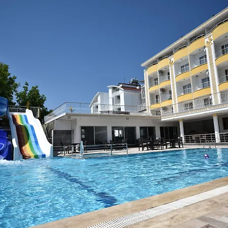 Hotel Demirci