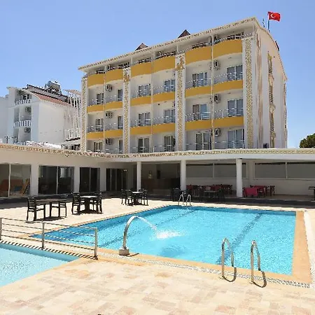 Demirci Ξενοδοχείο 5*