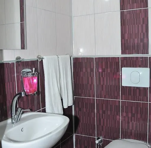 Demirci Hotel