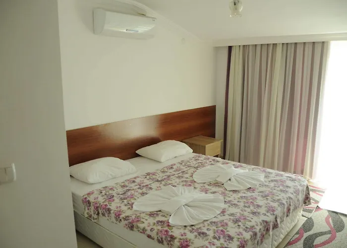 Demirci Hotel