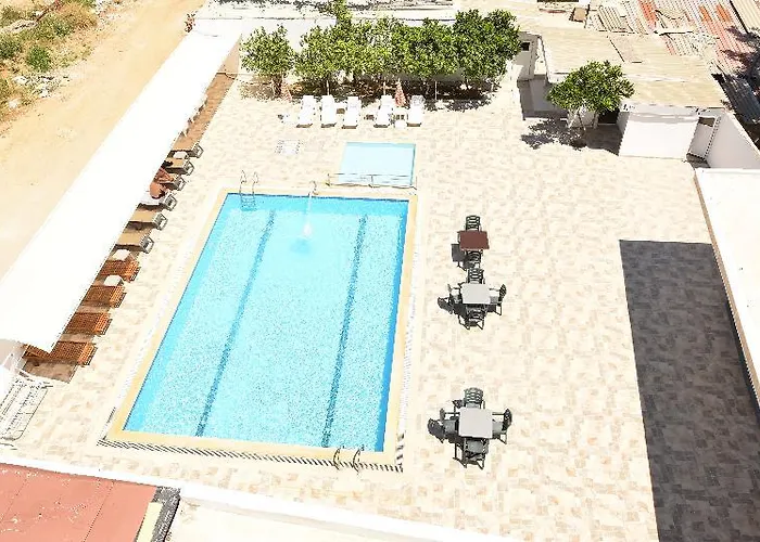 Hotel Demirci